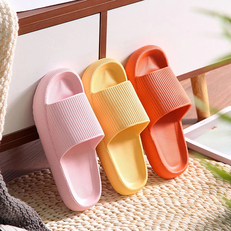Women’s 2025 Thick Platform Cloud Slides