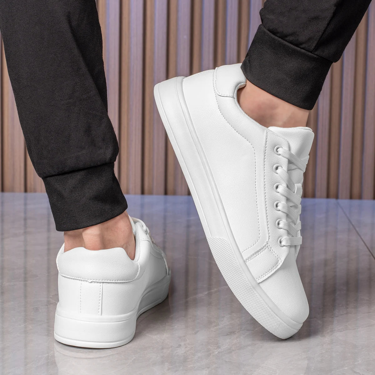 Men’s Leather Casual Sneakers