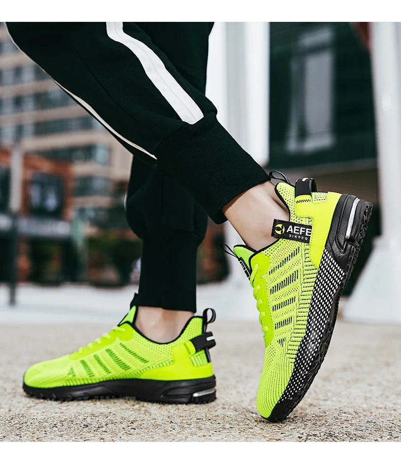 Men’s Lightweight Breathable Running Shoes