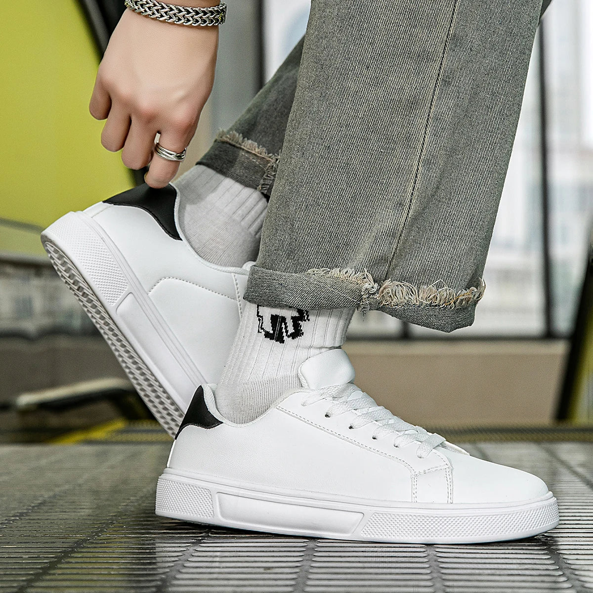 Unisex PU Leather Casual Sneakers