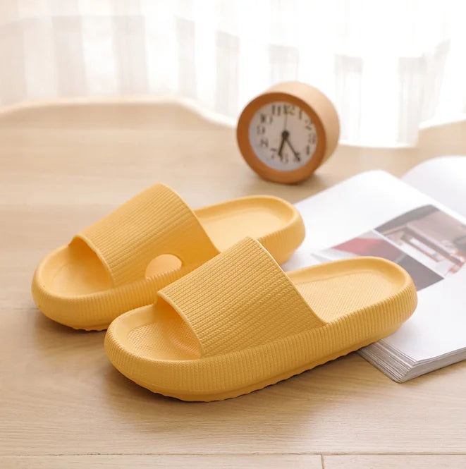 Women’s 2025 Thick Platform Cloud Slides