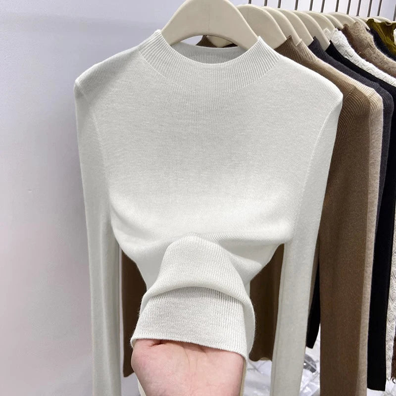 Women’s 2025 Slim Turtleneck Pullover