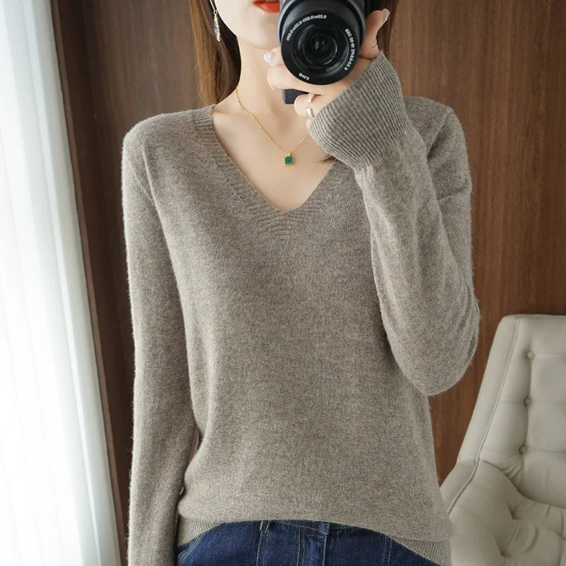Women’s Cashmere V-Neck Lace Sweater