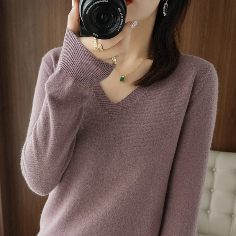 Women’s Cashmere V-Neck Lace Sweater