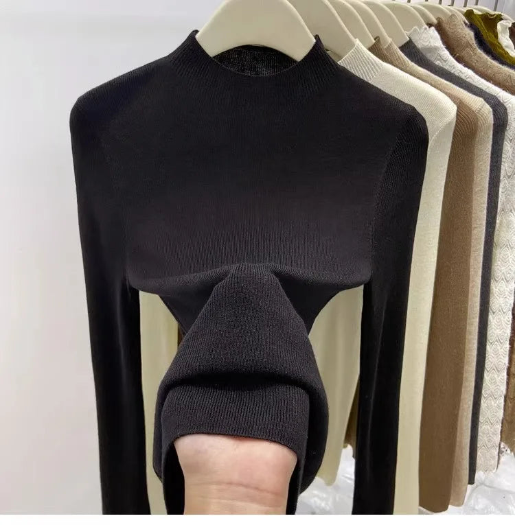 Women’s 2025 Slim Turtleneck Pullover