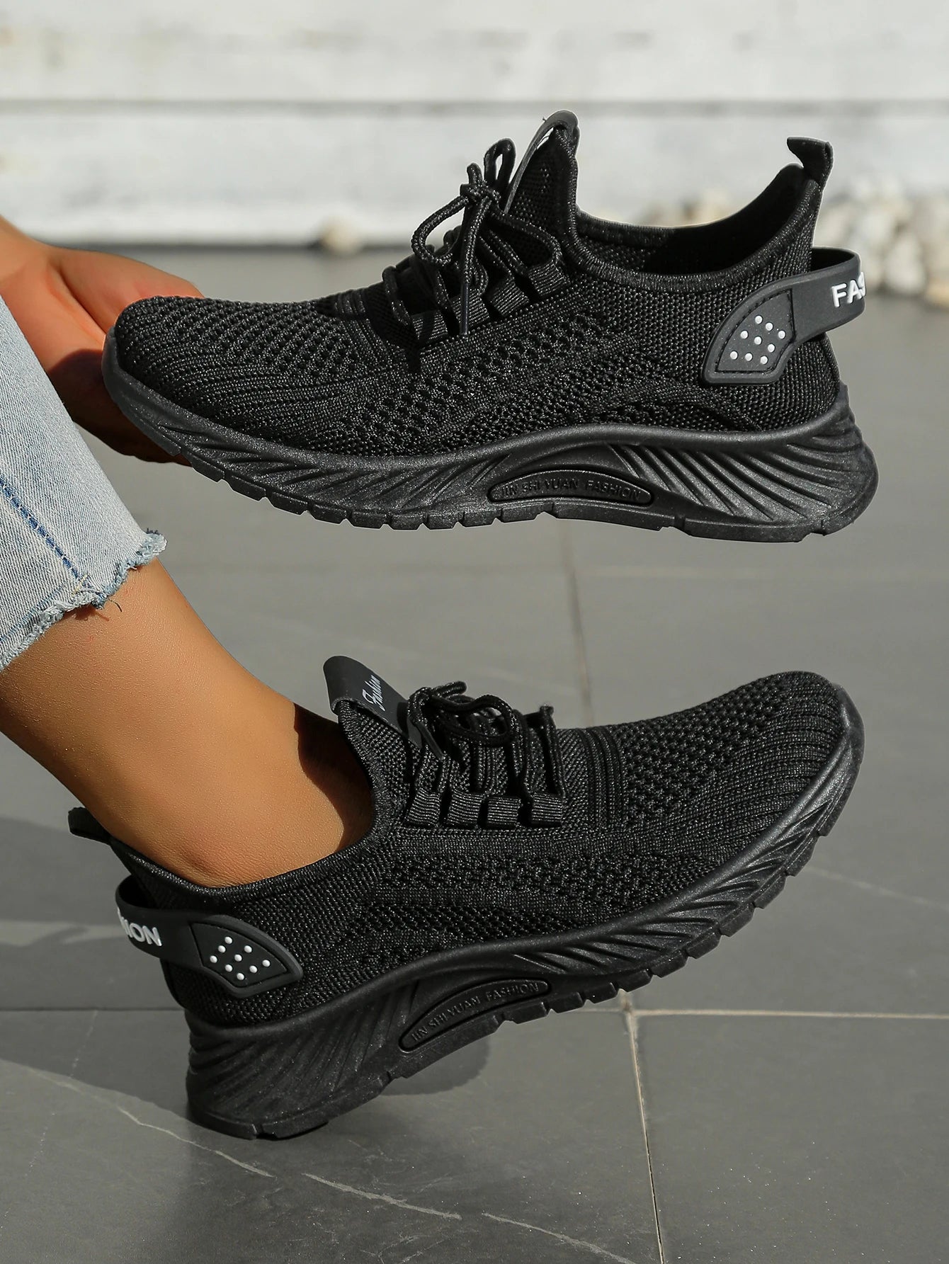 Women's Fly Weaving Casual Sneakers Fall 2025 New Fashion
