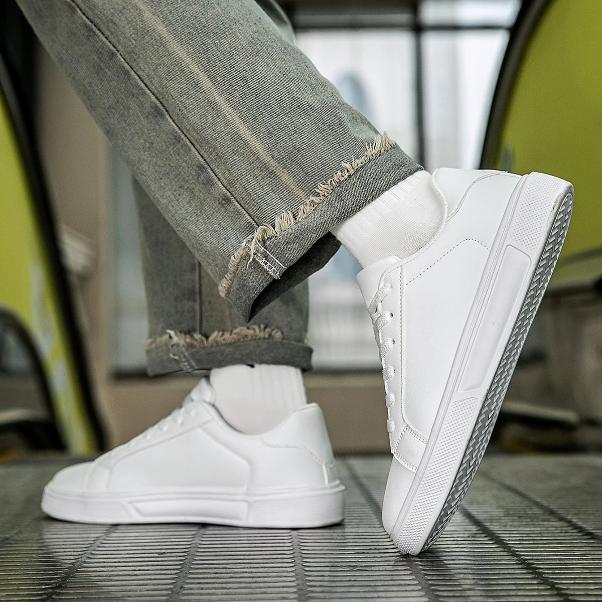 Unisex PU Leather Casual Sneakers