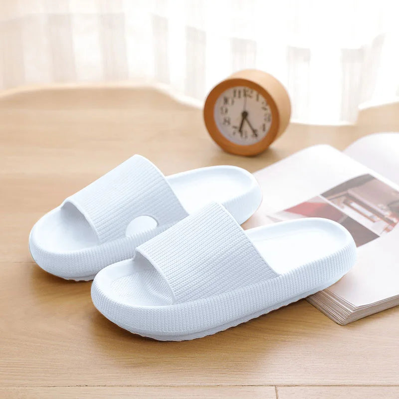 Women’s 2025 Thick Platform Cloud Slides