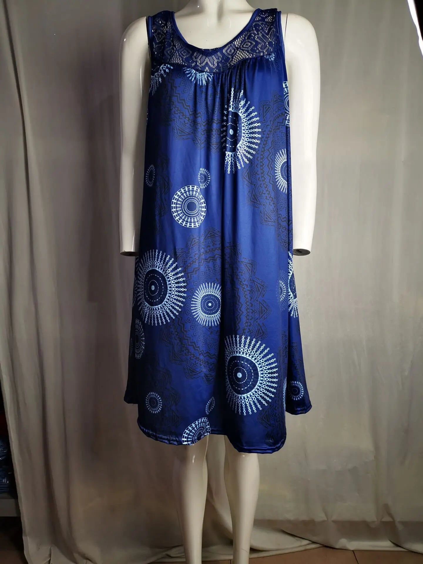 Women’s Summer Lace Sleeveless Maxi Dress