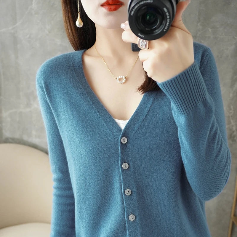 Women’s V-Neck Loose Sweater Cardigan