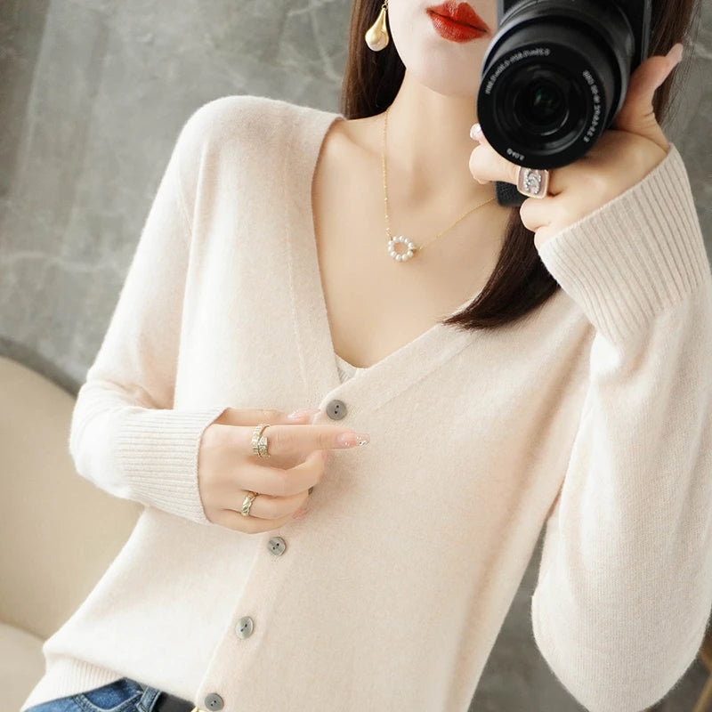 Women’s V-Neck Loose Sweater Cardigan