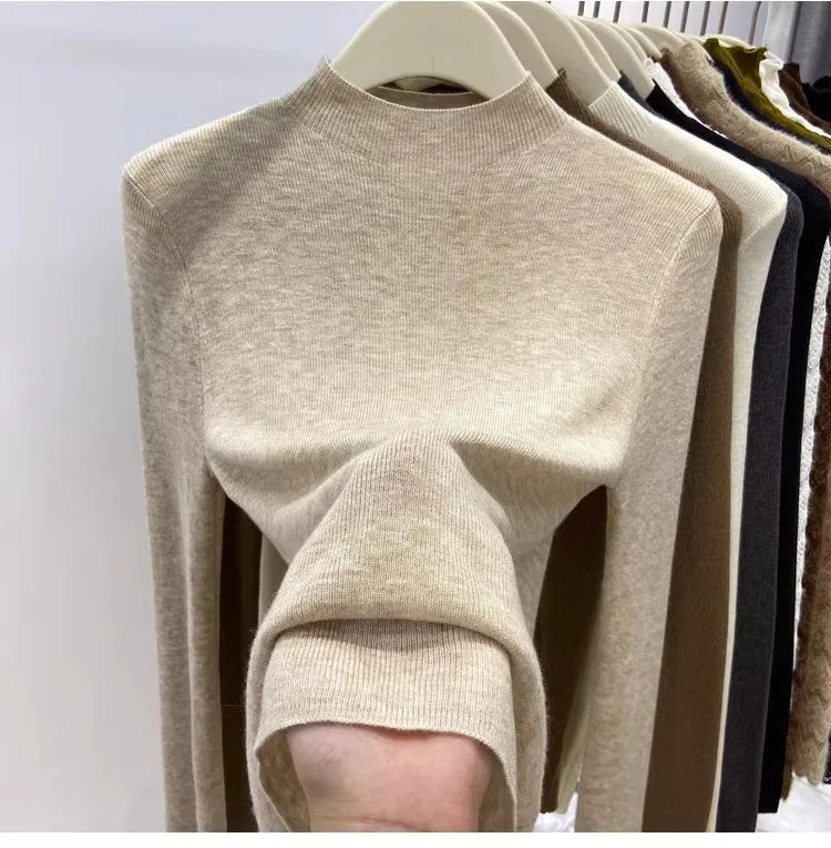 Women’s 2025 Slim Turtleneck Pullover