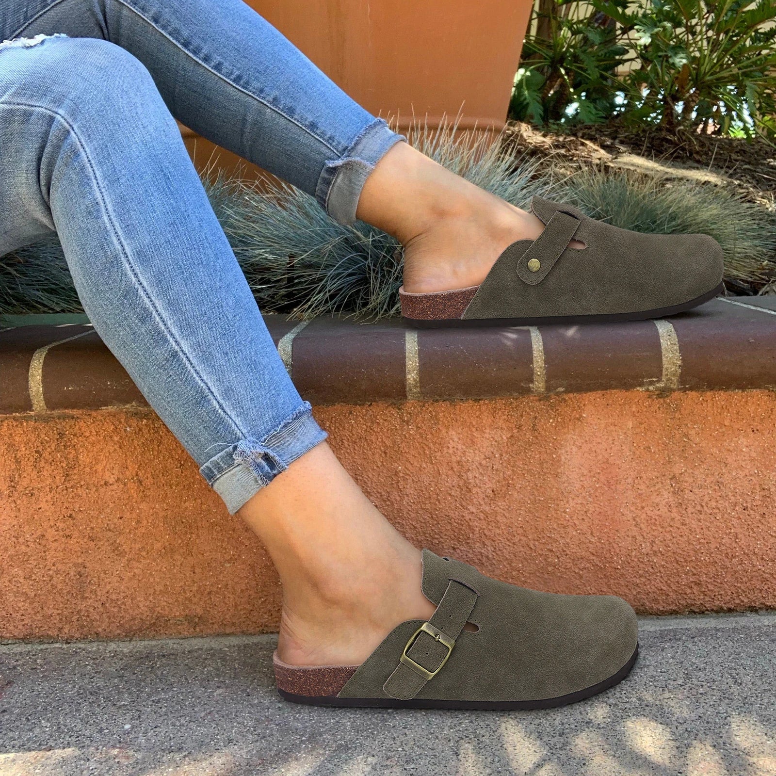 Comwarm Women’s & Men’s Suede Mules