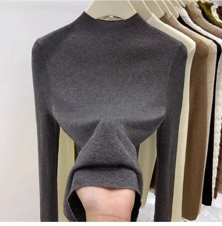 Women’s 2025 Slim Turtleneck Pullover
