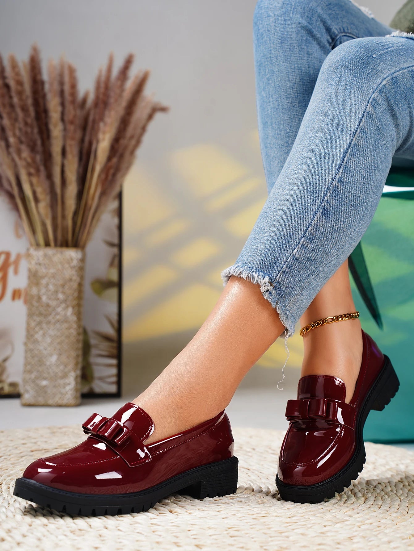 Retro Round Toe Mary Jane Heels