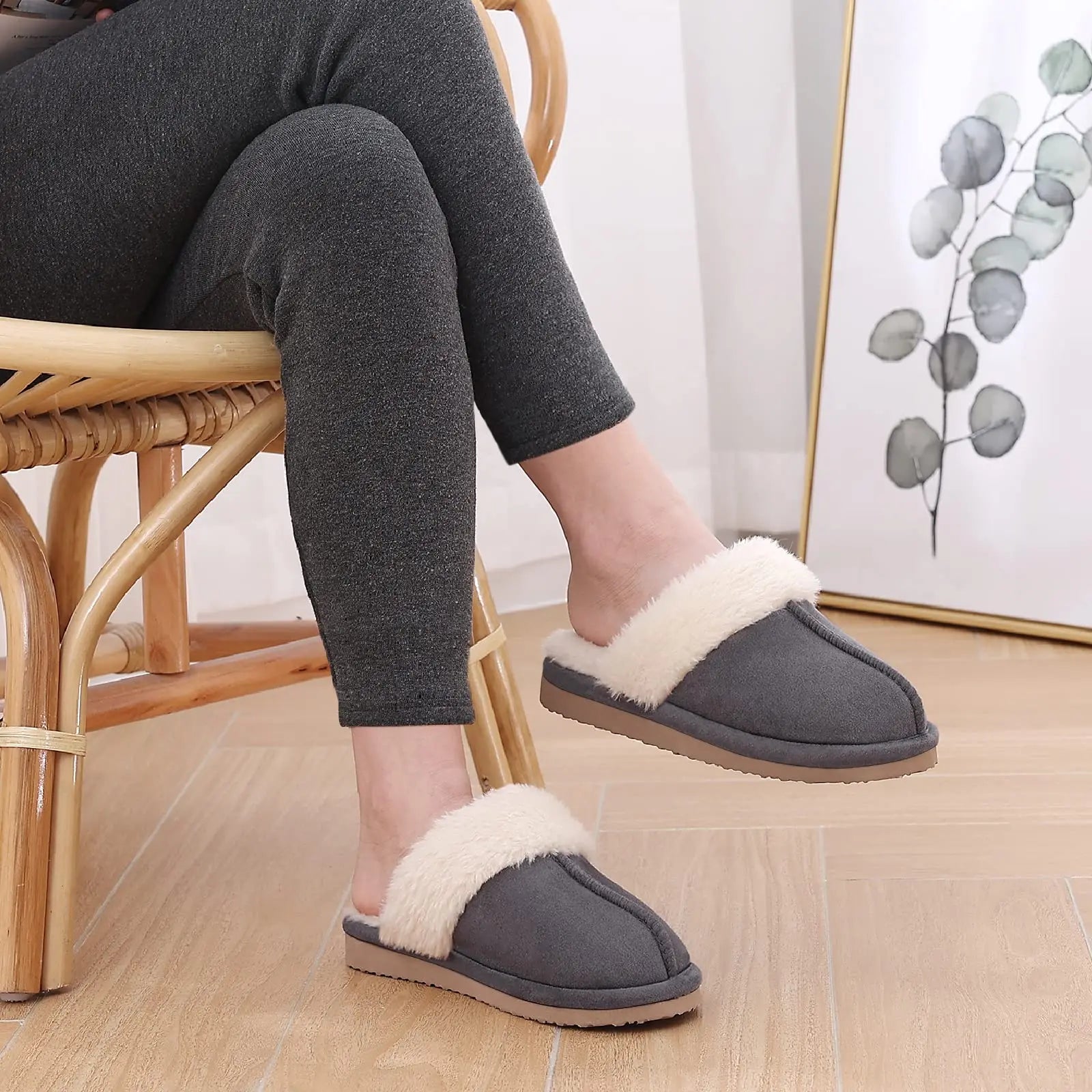 Women's Winter Fuzzy Fluffy Slippers – Soft Indoor & Outdoor Flats
