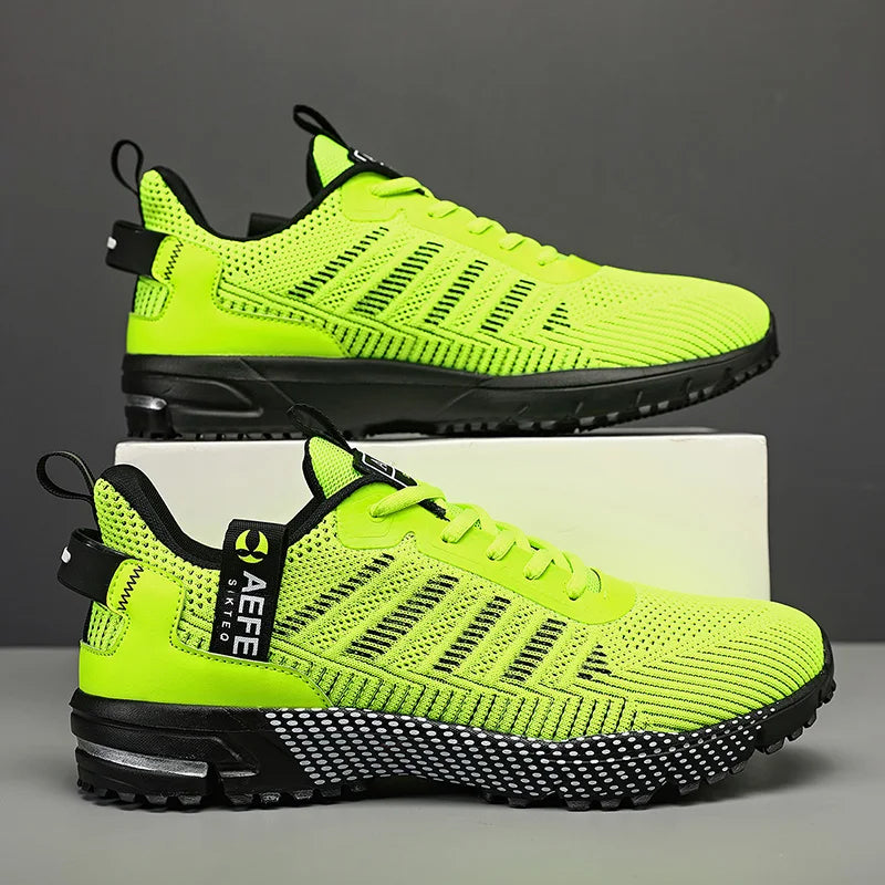Men’s Lightweight Breathable Running Shoes