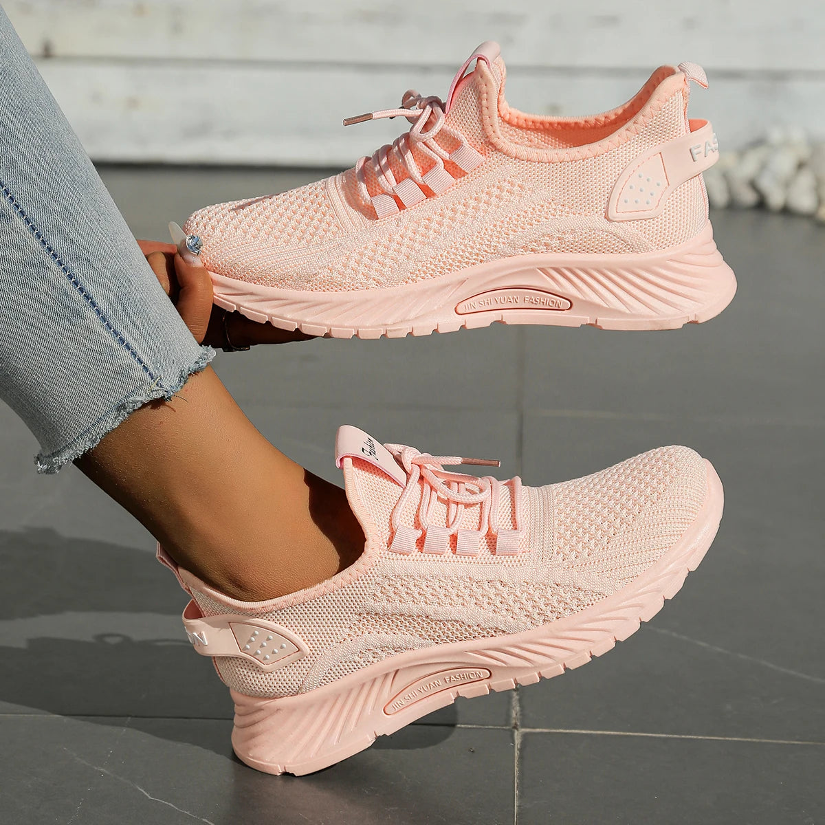 Women's Fly Weaving Casual Sneakers Fall 2025 New Fashion