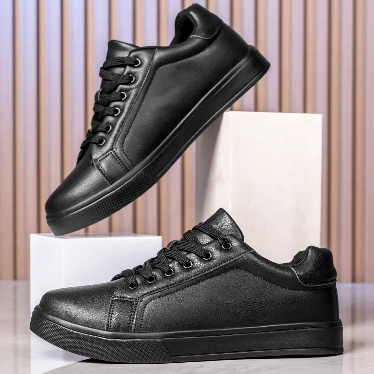 Men’s Leather Casual Sneakers