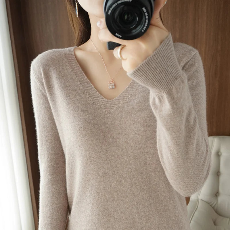 Women’s Cashmere V-Neck Lace Sweater